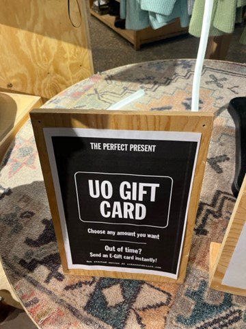 Gift cards and loyalty cards 1